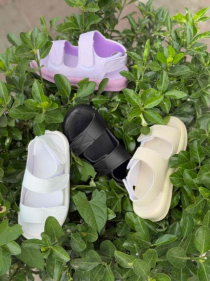 صندل سه چسب